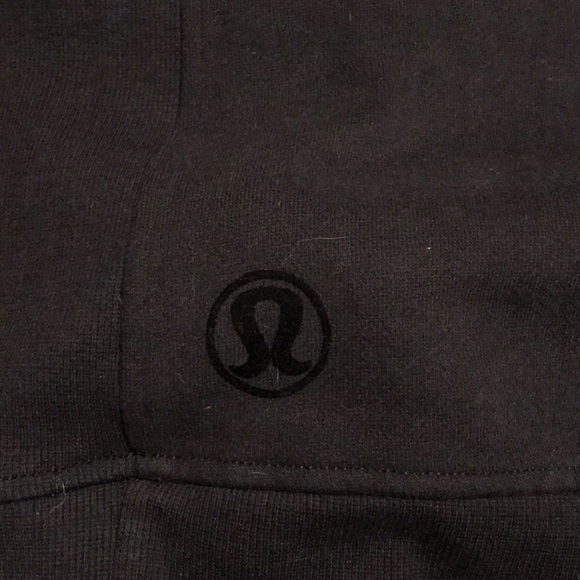 Lululemon - Picture 9 of 10